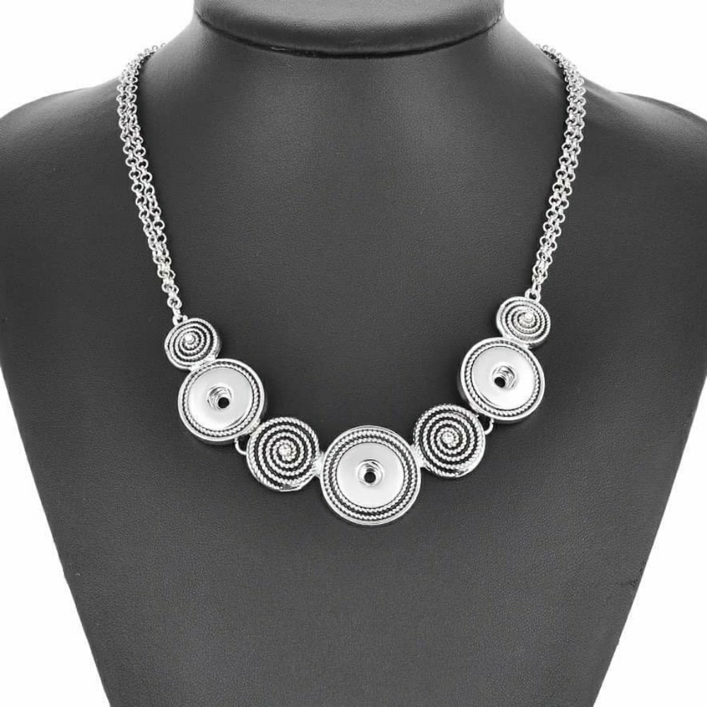 Gorgeous Necklace Agartha